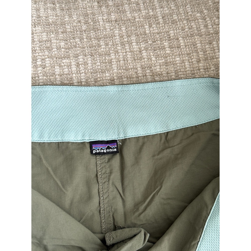 Patagonia Womens Cargo Hiking Skort Olive Green Buckle Waist Size 10 - Picture 4 of 8